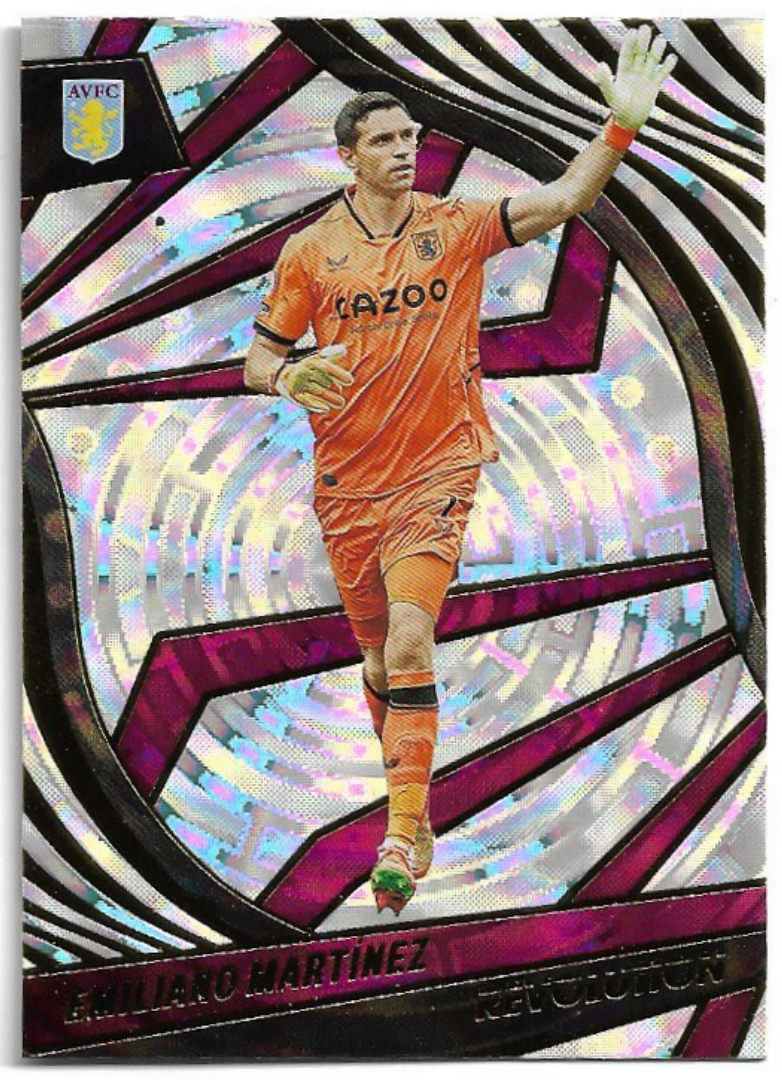 Fractal EMILIANO MARTINEZ 22-23 Panini Revolution Soccer