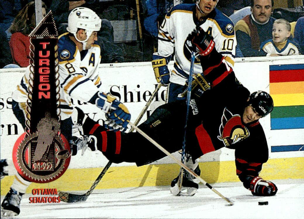 (malý Patrick Kane vpravo nahoře) SYLVAIN TURGEON 94-95 Pinnacle